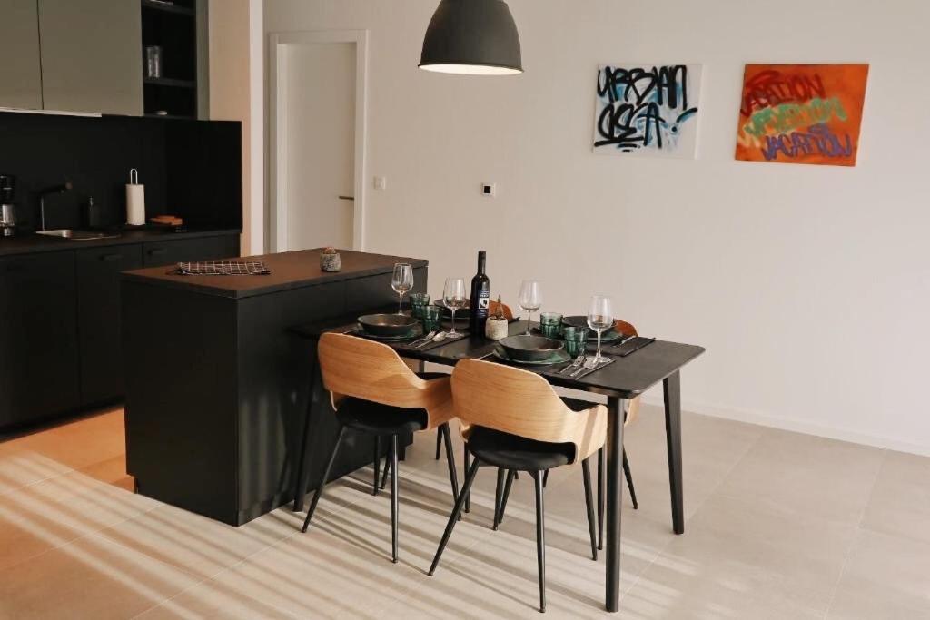 Urban Sea Apartment Split Exterior photo